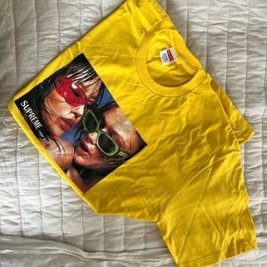 SUPREME Shirt